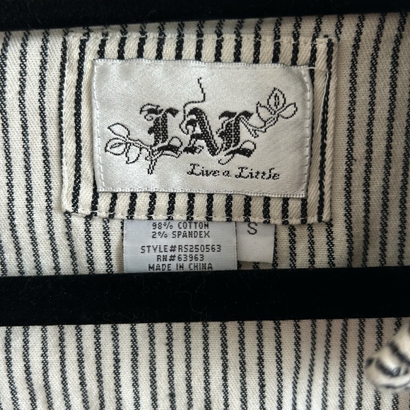 Striped jacket - Picture 4 of 4